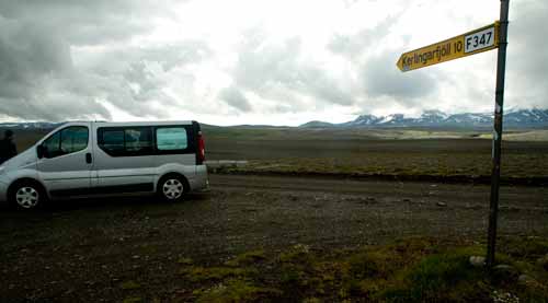 fourgon-aménagé-sur-piste-en-islande