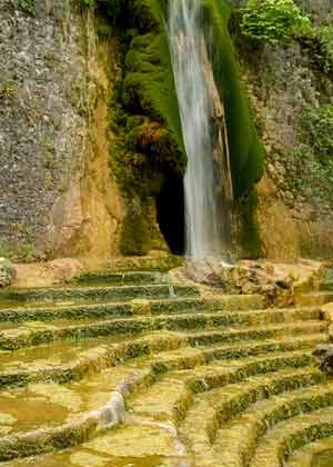 pont-en-royanscascade-de-tuf-vercors