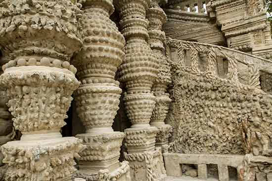 palais-facteur-cheval