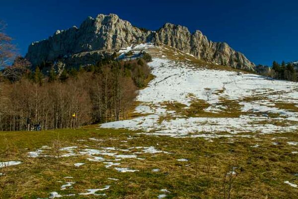 Randonnées en Chartreuse: 10 plus beaux topos en famille col-de-la-ruchère-petit-som-chartreuse