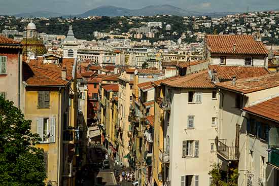 Nice en famille: que faire, visites & circuit ruelle-nice