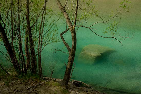 Gorges du Verdon en famille: tops activités à faire avec enfants au-bord-de-rivière-gorge-du-verdon