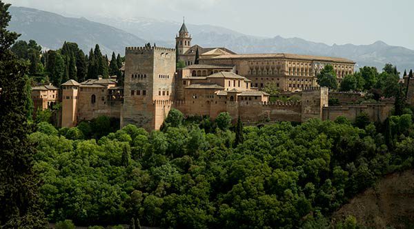vue-sur-alhambra-depuis-place-san-nicolas-grenade