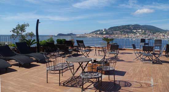 hotel-familial-corse-bord-mer