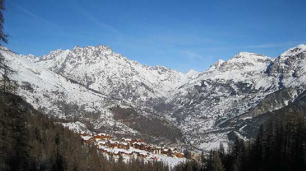 petite-station-familiale-alpes-du-sud