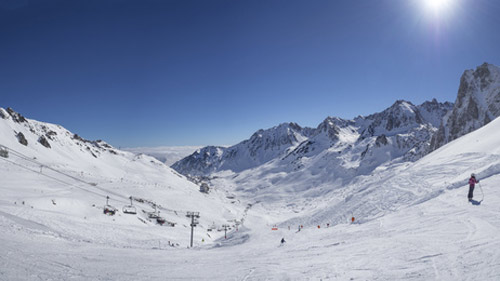 Stations de ski familiales dans les Pyrénées – TOP10 station-ski-familiale-pyrenees-la-mongie