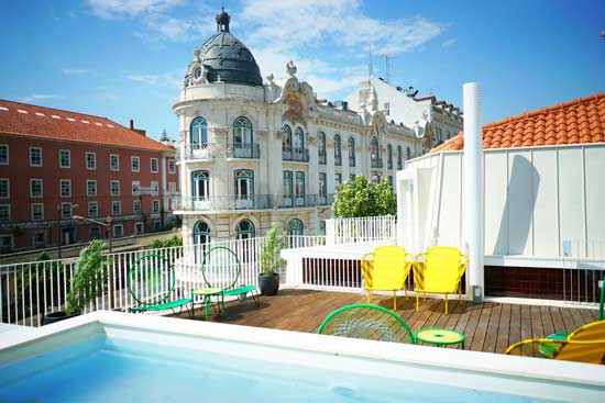 appart-hotel-famille-lisbonne-avec-piscine