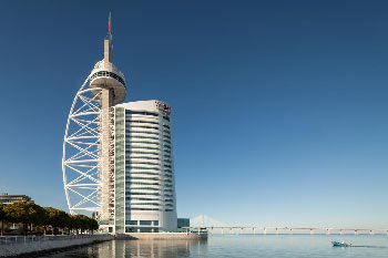 hotel-famille-luxe-lisbonne-avec-piscine