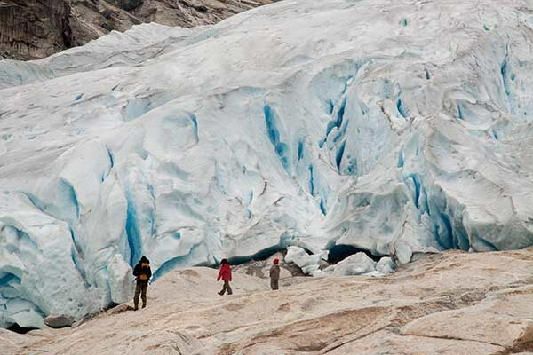 Glacier en Norvège : les plus grands glaciers d’Europe à voir! glacier-Nigardsbreen-Norvège-avec-enfants-voyage