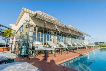 hotel-famille-barcelone-avec-piscine