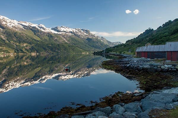 Road-trip en Norvège en fourgon camping-car: itinéraire et budget norvege-en-famille-avec-enfants-fjord