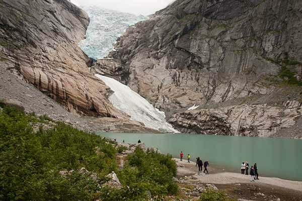 Randonnées en Norvège: 14 plus beaux itinéraires randonnée--Norvège-glacier-Bodalsbreen