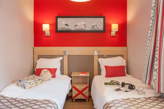 hotel-famille-alsace-avec-piscine-colmar