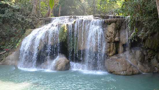 thailande-avec-enfants-cascade