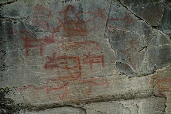 randonnée-suede-rock-paintings