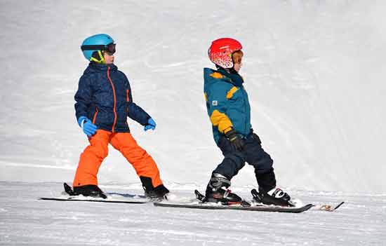 petite-station-de-ski-familiale-suisse avec enfants