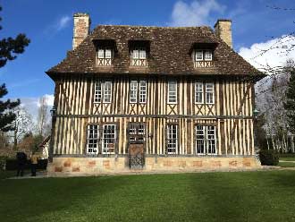 hotel-familial-deauville-avec-piscine