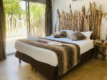 manade-camargue-avec-enfant