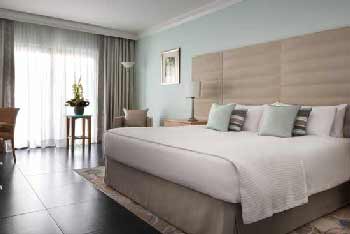 club-vacances-luxe-famille-avec-piscine