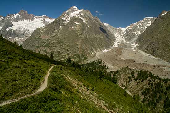 randonnée-vers-refuge-maison-vieille