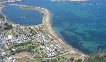 camping-familial-cote-d-armor-avec-piscine