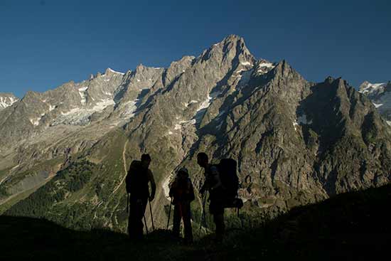 Randonnée dans le Val Ferret et vers le Col Grand Ferret en famille randonnée-en-famille-val-ferret