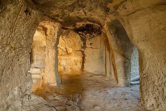 site-touristique-gard-abaye-saint-romain