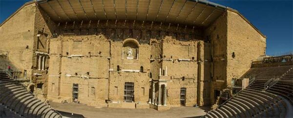 visiter-orange-en-famille visiter-orange-en-famille