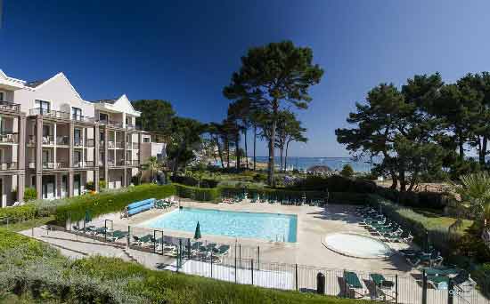apparthotel-famille-bretagne