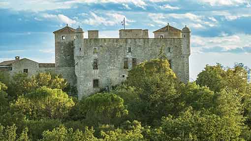 visite-ardeche-en-famille-chateau