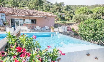 corse-village-vacances-en-famille