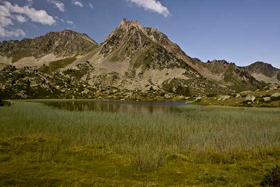 lac-de-jonquere-près-de-lacs-dets-coubous