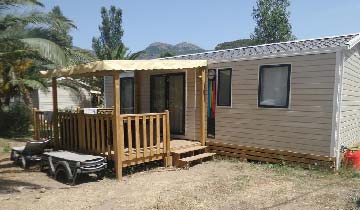 petit-camping-familial-en-corse