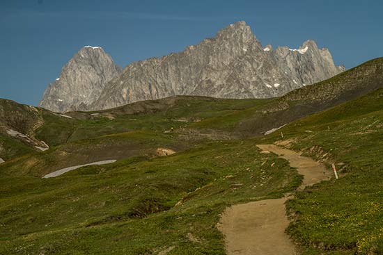 Randonnée vers Champex et le lac en famille randonnée-champex