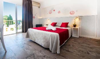 hotel-familial-pas-cher-ibiza