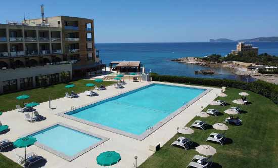 sardaigne-hotel-luxe-en-famille