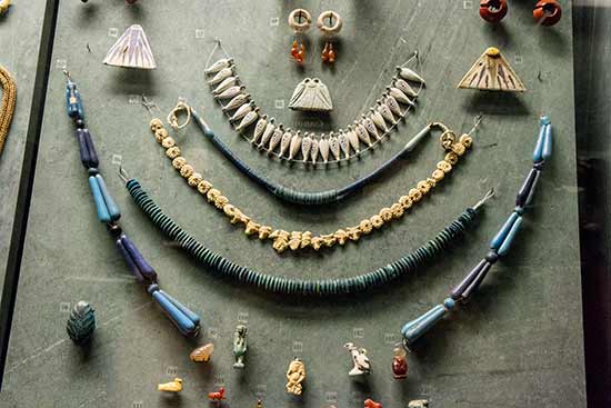 visite-du-louvre-en-famille