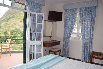 auberge-jeunesse-en-famille-madere