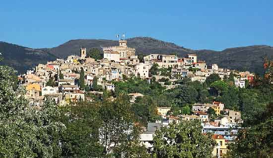 village-au-dessus-de-nice-cagnes