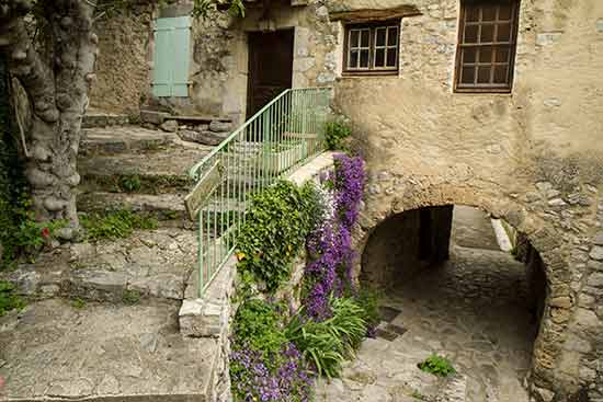 les-plus-beaux-villages-de-la-drome-provencale