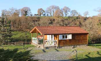 vacances-insolite-auvergne-en-famille