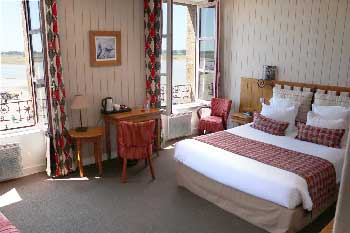 chambre-familiale-mont-saint-michel