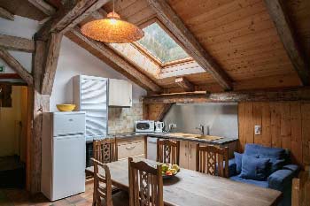 hotel-famille-morzine-avec-piscine