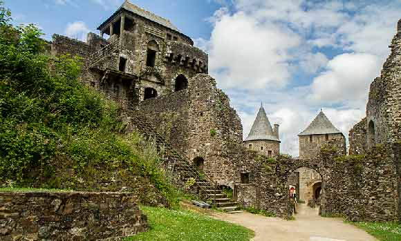 Visiter Fougères et son château, que voir dans les environs visite-chateau-de-fougeres