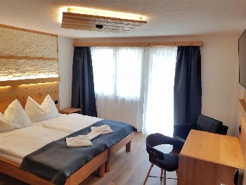 chambre-familiale-saas-fee
