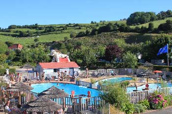 Campings en famille en Normandie -TOP18 camping-familial-en-normandie-avec-piscine