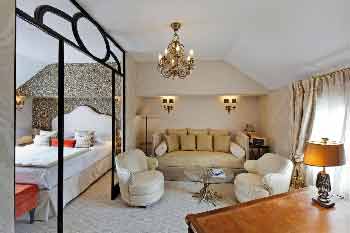 hotel-luxe-paris-en-famille-avec-piscine