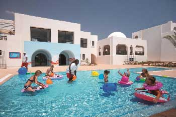 hotel-club-famille-djerba-avec-piscine