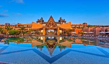 resort-familial-luxe-espagne