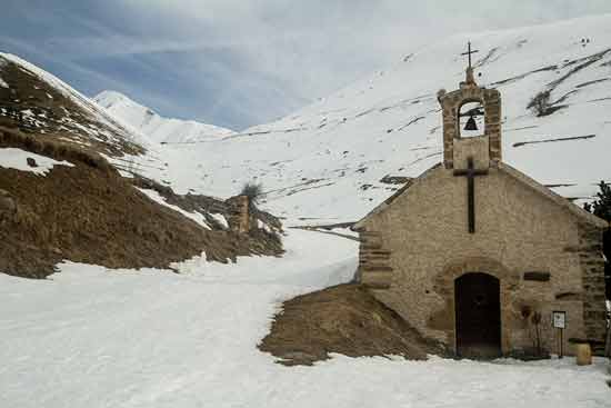 auris-en-oisans-randonnée-chapelle